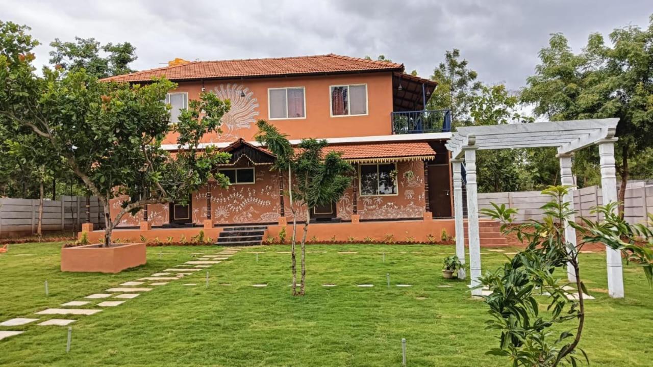 Vara Farms Mulhalli Екстериор снимка